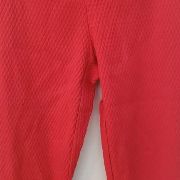 Mercer & Madison Red Textured Leggings - Picture 4 of 14